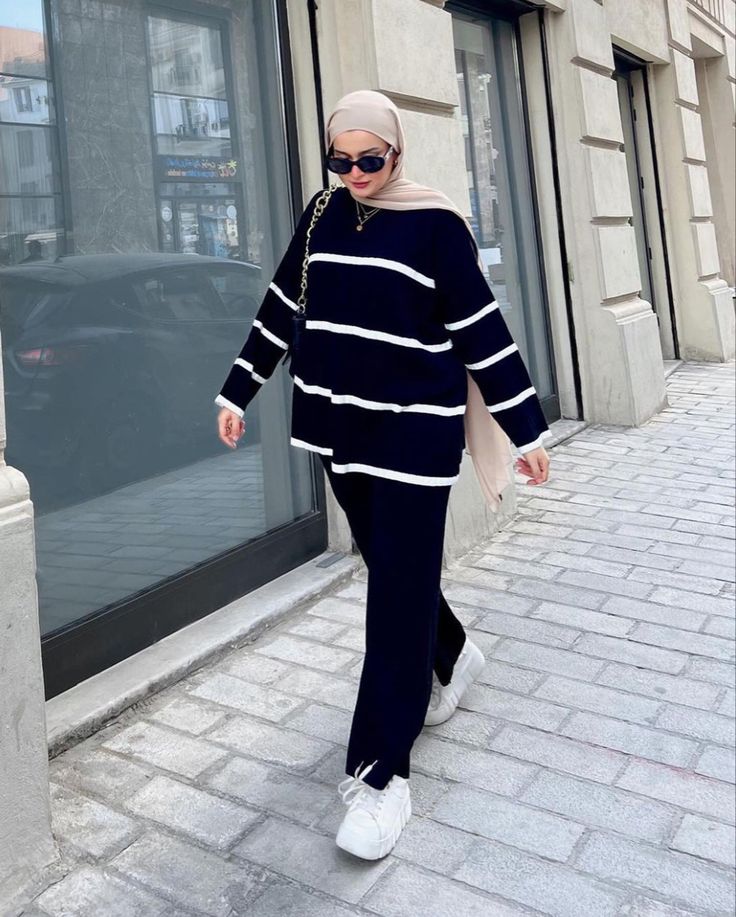 Set due pezzi bianco e nero